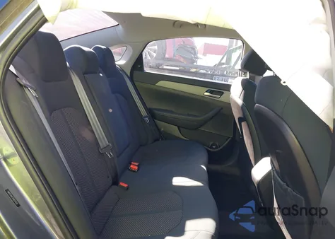 2018 Hyundai Sonata Se z USA, uszkodzony, nr VIN 5NPE24AF2JH613834